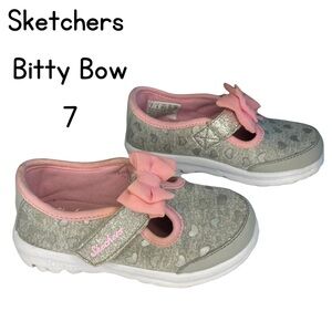 Skechers Girls Slip-On Shoes, Bitty Bow, Grey Pink, Sz 7 Hearts